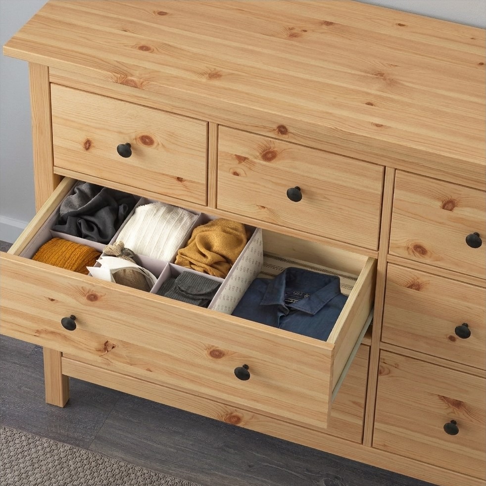 Комод 8 ящиков  ХЕМНЕС (HEMNES) коричневый (3уп.) фото